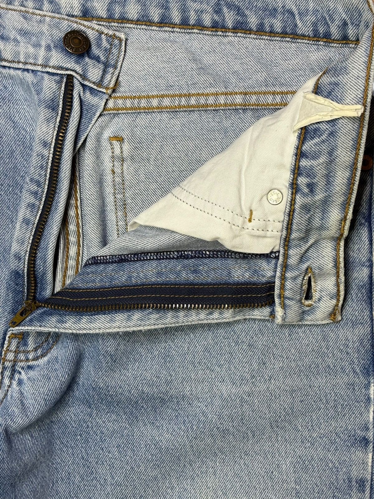 Levi's Vintage 90s Levis 210 Orange Tab Blue Wash Baggy Jeans Size US 30 / EU 46 - 9 Thumbnail