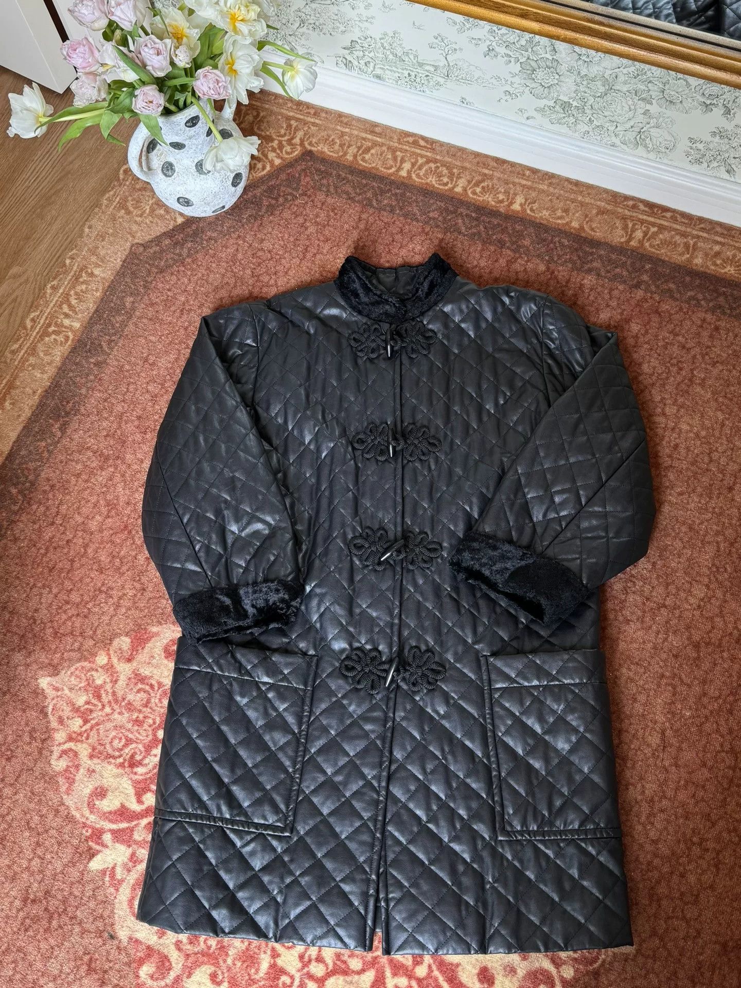 Saint Laurent Paris YSL Vintage Diamond Quilted Coat Size XS / US 0-2 / IT 36-38 - 1 Thumbnail