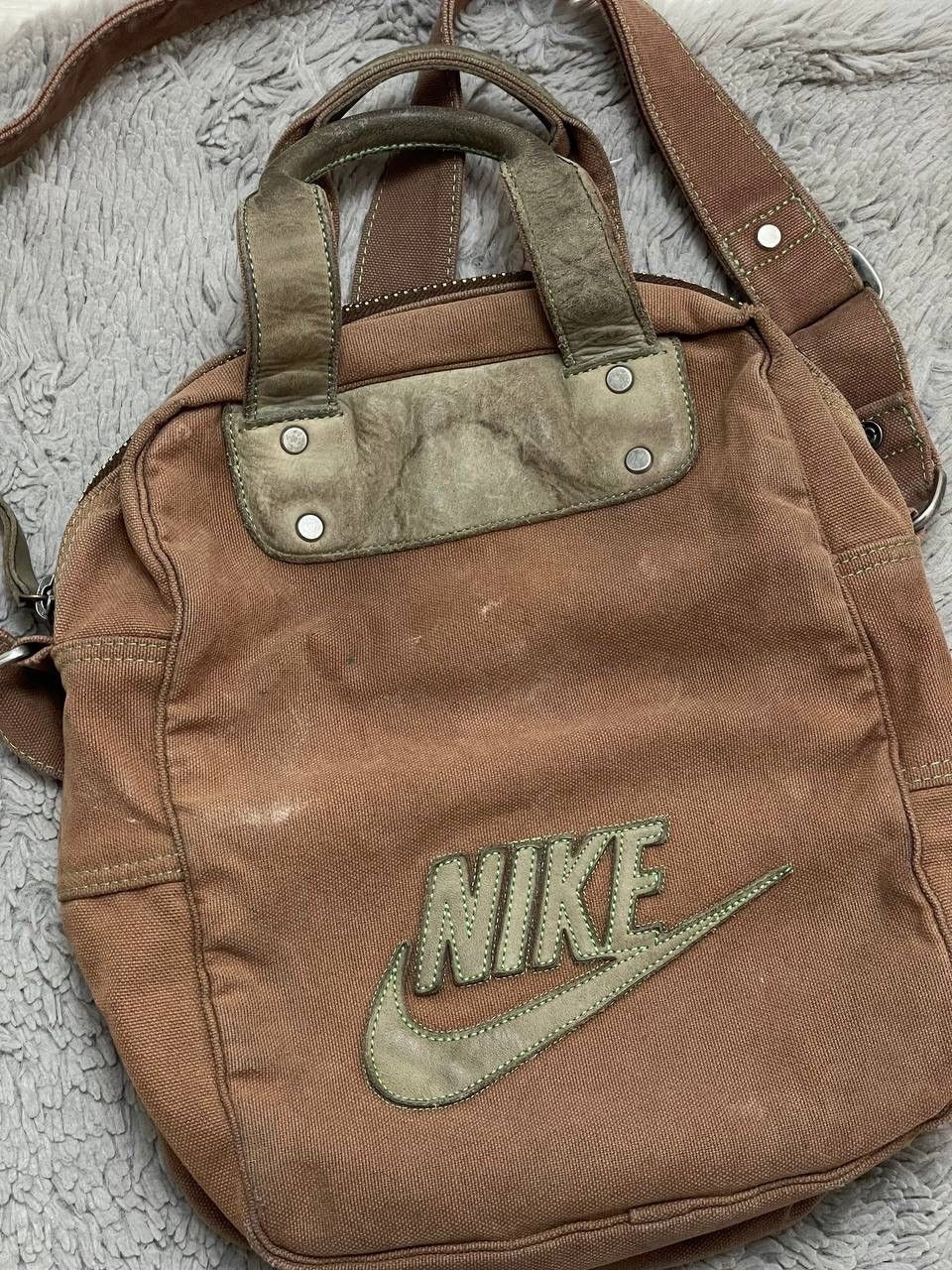 Nike × Vintage Nike Vintage 90’s Crossbody Bag Brown Faded Big Logo Y2k Size ONE SIZE - 2 Thumbnail
