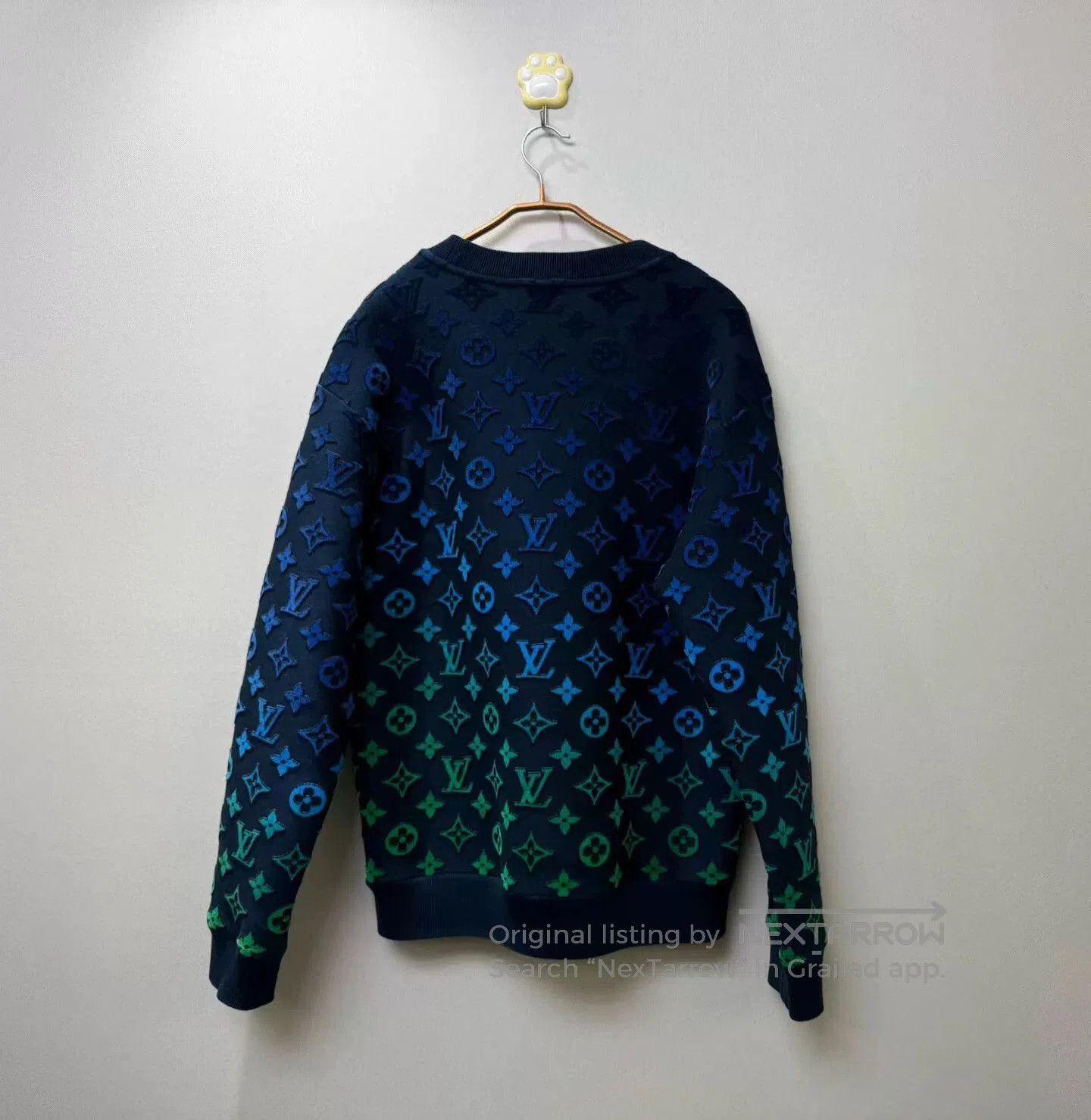 Louis Vuitton louis vuitton blue-green gradient logo sweatshirt. Size US L / EU 52-54 / 3 - 4 Thumbnail