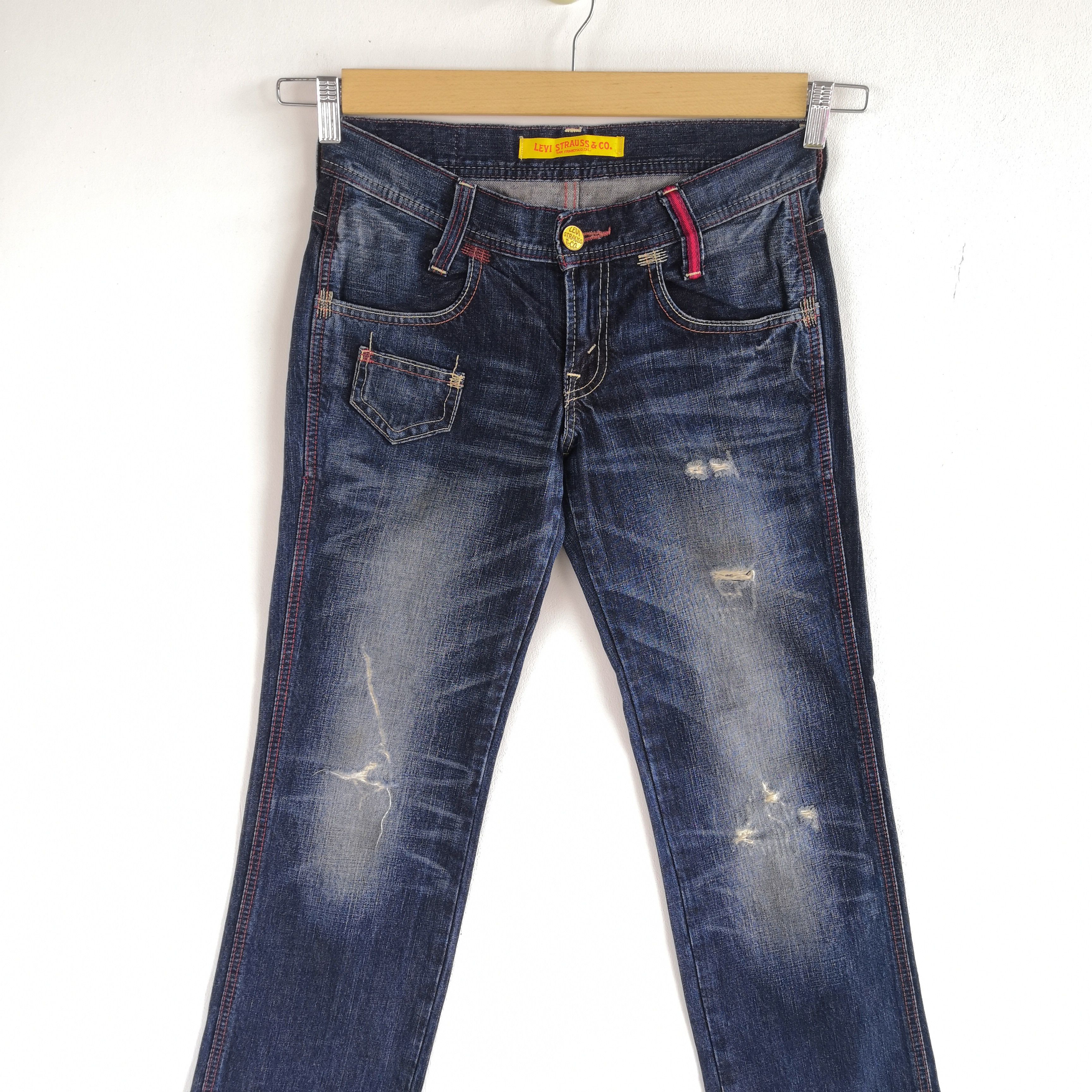 Levi's Vintage Levis Distressed Jeans Levi's Stonewash Faded Denim Size 24" / US 00 / IT 34 - 3 Thumbnail