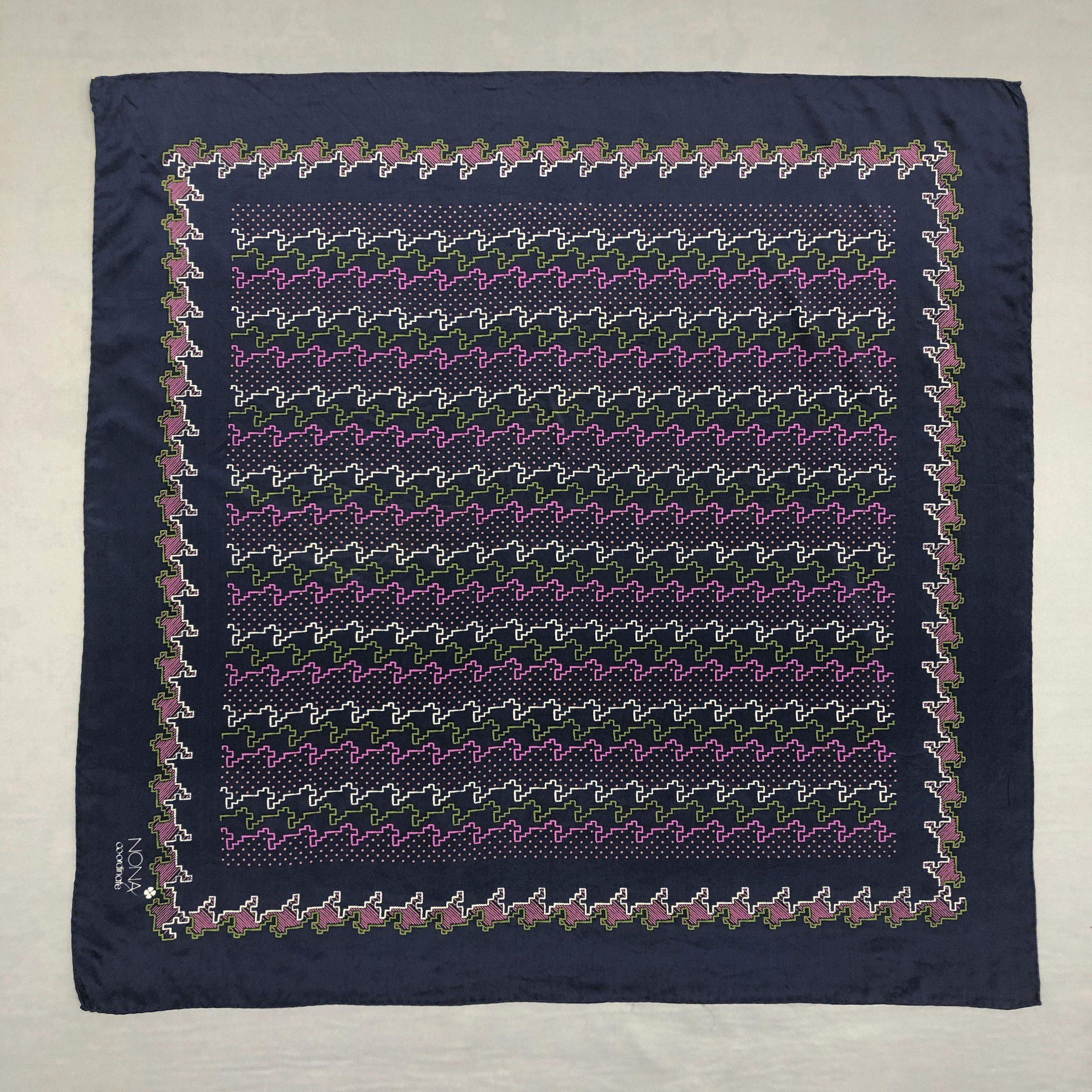 Other × Vintage Vintage Nona SILK Scarf Twill Stole Wraps Scarves Size ONE SIZE - 2 Thumbnail