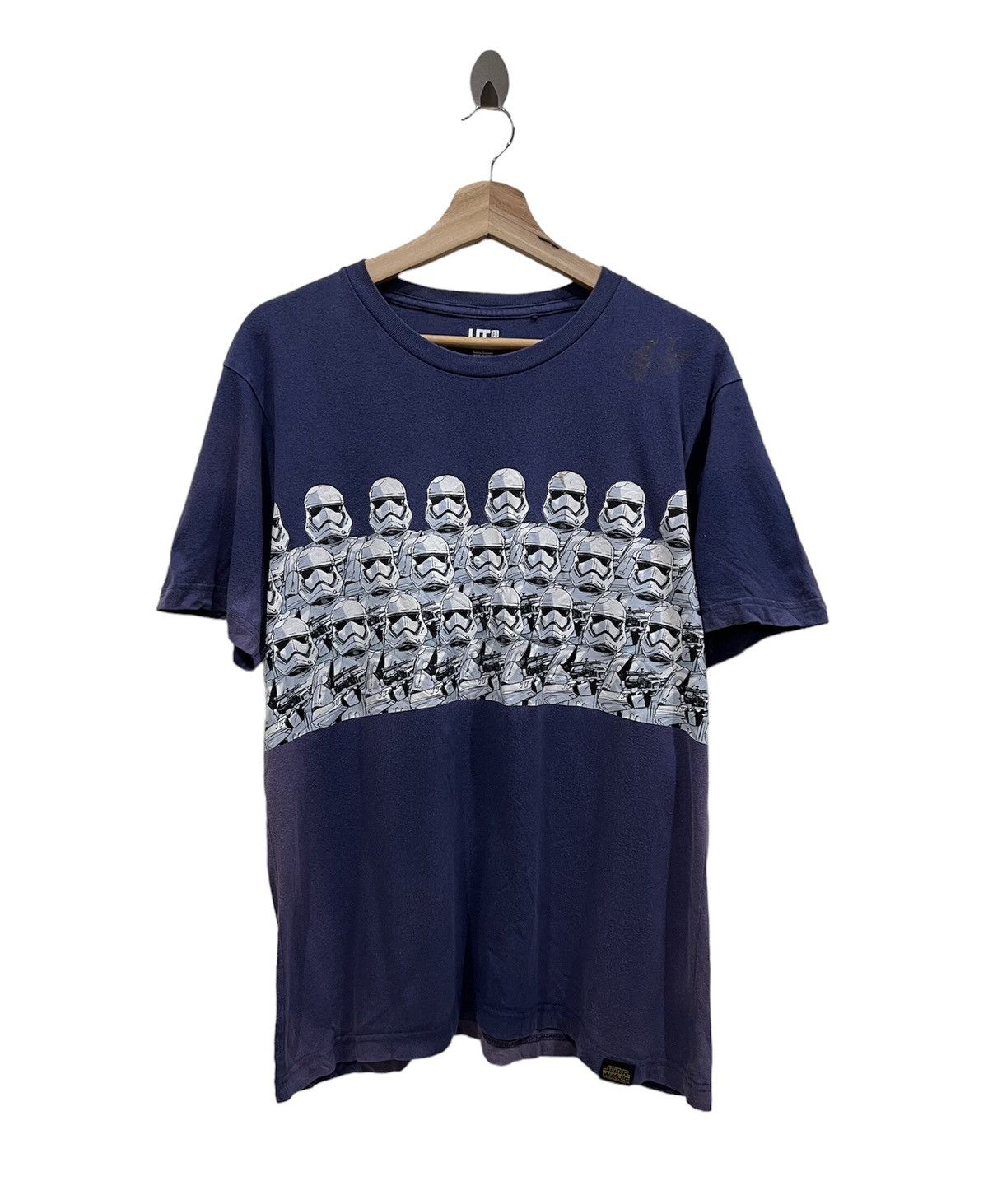image of Star Wars Uniqlo Tshirt in Mix, Men's (Size Large)