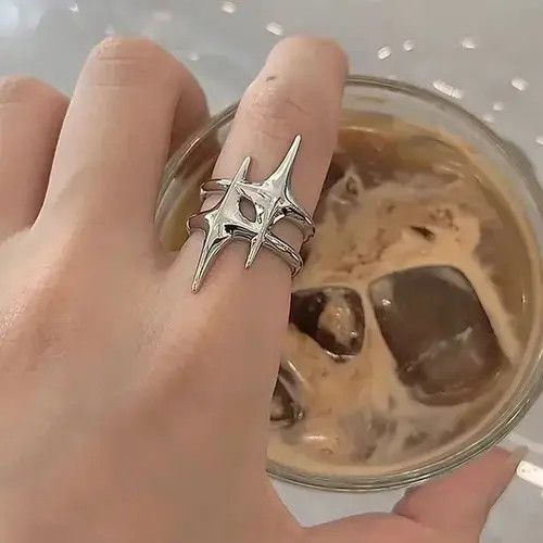 YANTOR Abstract Star Ring Silver Slime Modern Punk Art Psychedelic Size ONE SIZE - 4 Thumbnail