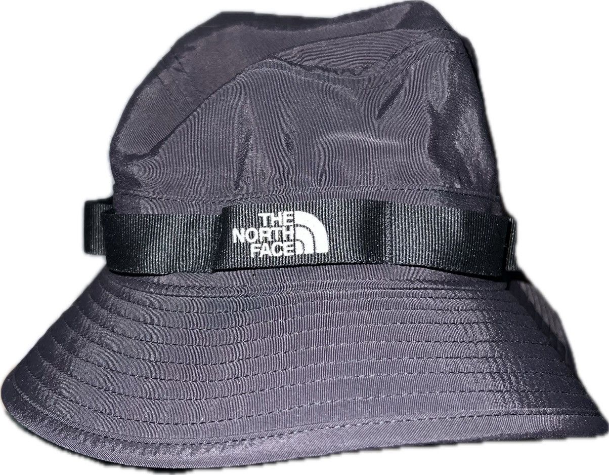 Supreme × The North Face Supreme X The NorthFace Boonie Hat Size ONE SIZE - 2 Thumbnail