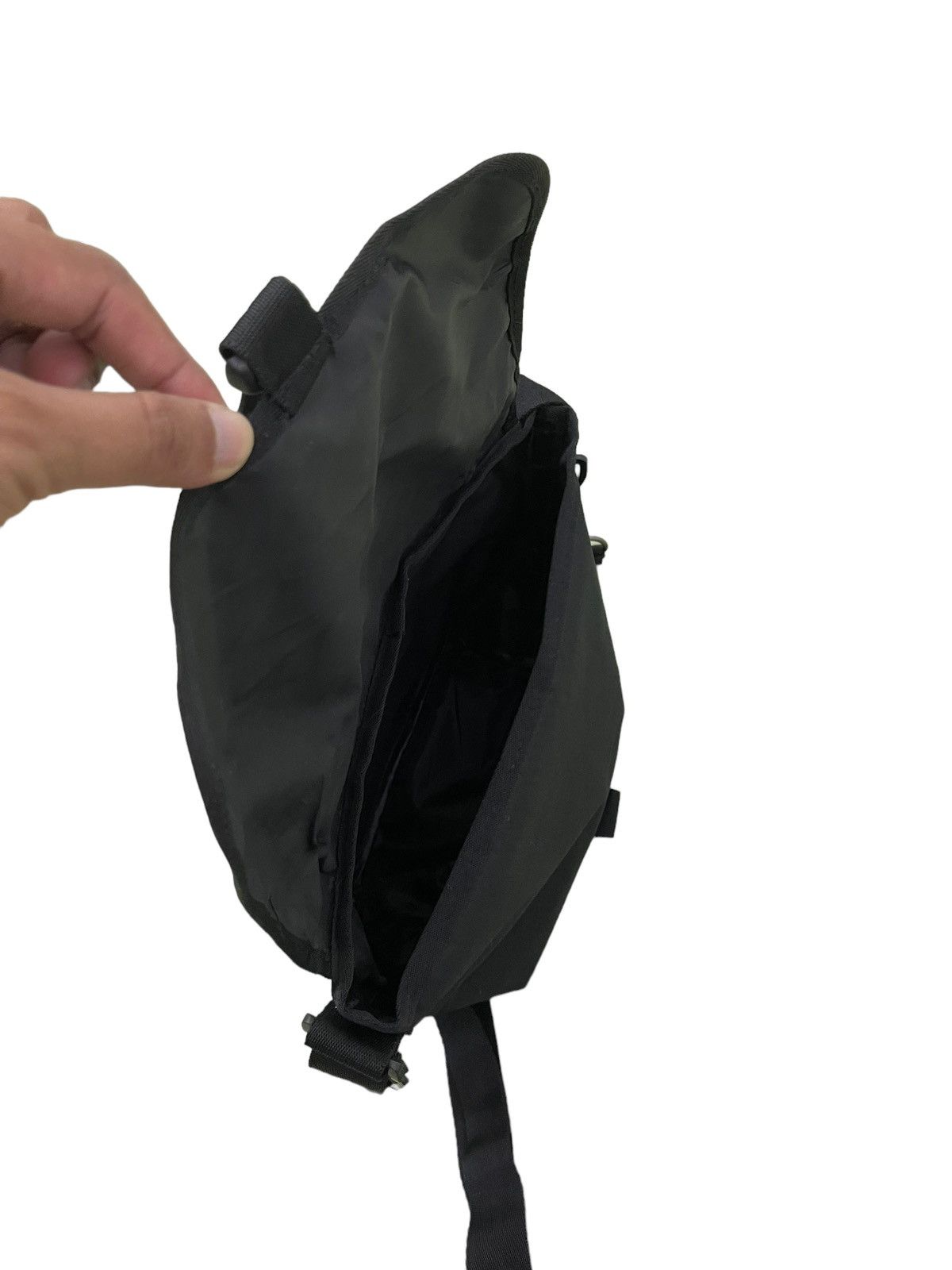 Japanese Brand Ne Net Sling Bag Nya Magazine Merchandise Size ONE SIZE - 8 Thumbnail
