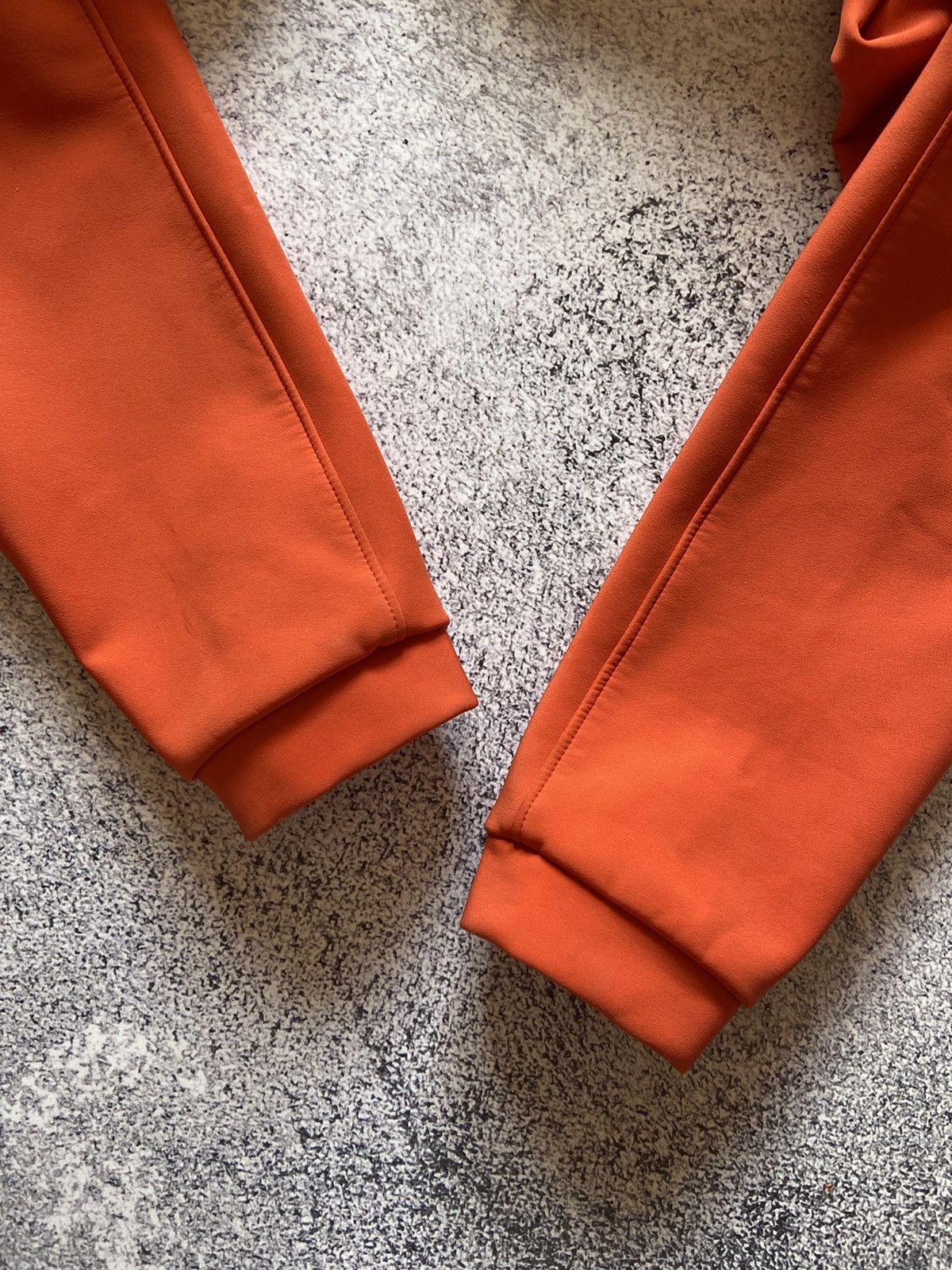 Arc'teryx Vintage Arcteryx Wonen’s Softshell Jacket Windstorm Size S / US 4 / IT 40 - 11 Thumbnail