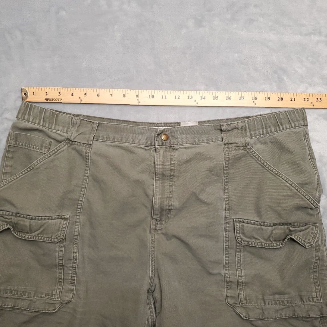 Vintage Columbia Shorts Mens XXL Green Canvas Cargo Outdoors Hike Fish Walk Casual Pants Regular Waist 42 Mens Size US 42 / EU 58 - 6 Thumbnail