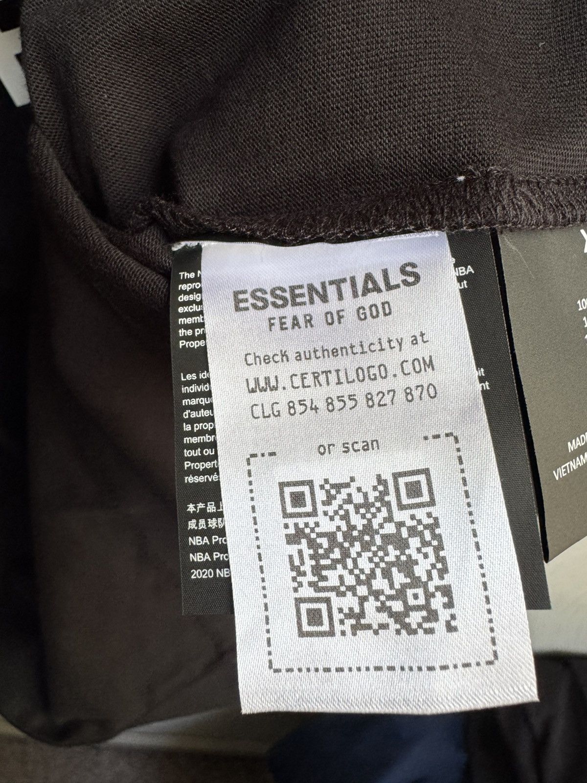 Essentials × NBA Fear Of God Essentials NBA Tee Black Size US XS / EU 42 / 0 - 8 Thumbnail
