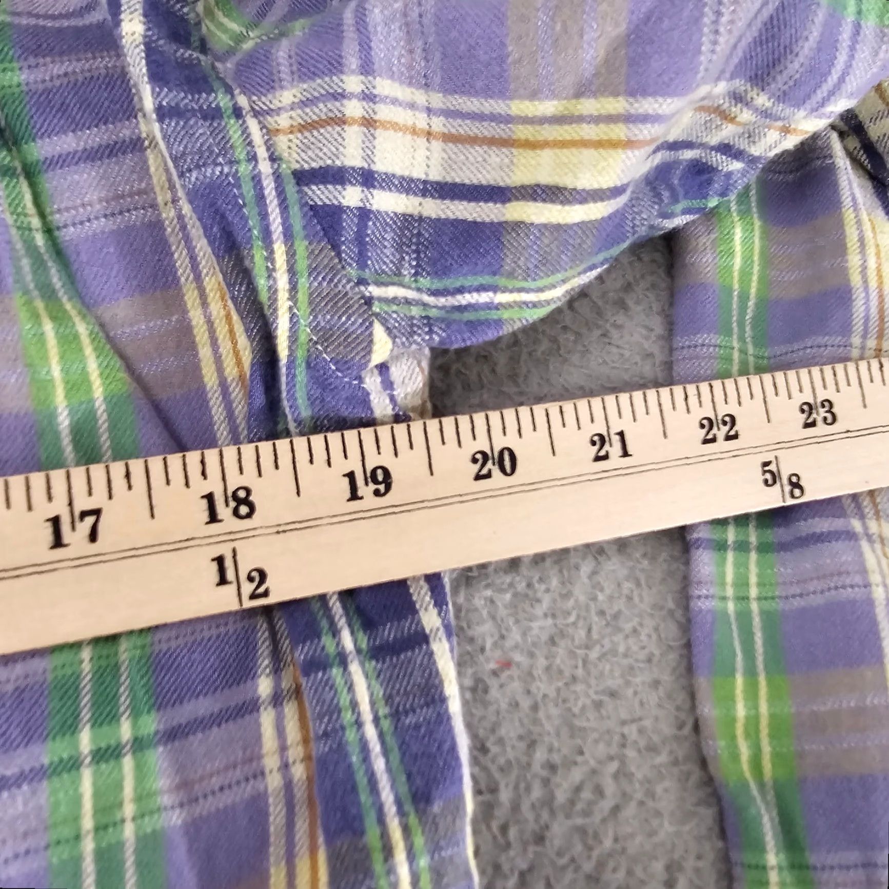 Uniqlo Uniqlo Shirt Mens Medium Purple Plaid Slim Flannel Button Up Long Sleeve Casual Size US M / EU 48-50 / 2 - 6 Thumbnail