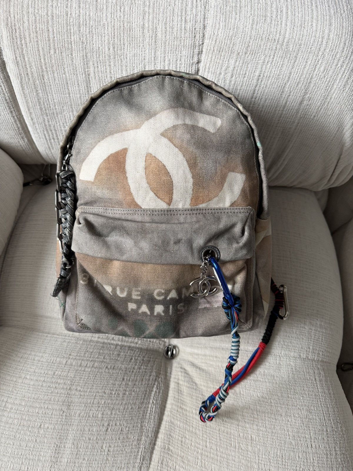 Chanel SS14 Artclass Light Grey Canvas Graffiti Backpack FULL SET Size ONE SIZE - 1 Thumbnail