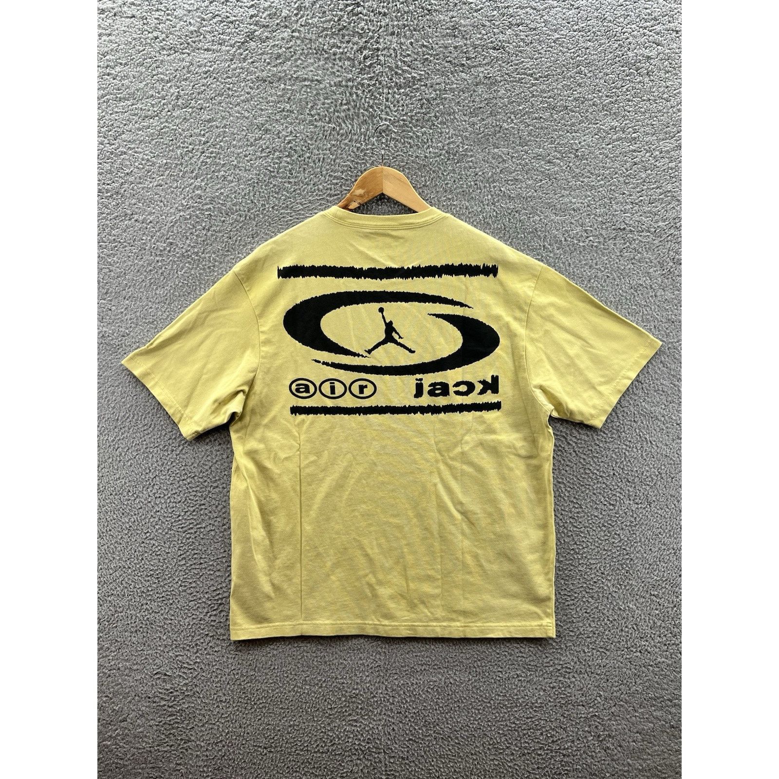 Jordan Brand Jordan Travis Scott T-Shirt Yellow Air Jack Large DZ5514-308 Size US L / EU 52-54 / 3 - 2 Thumbnail