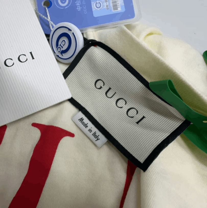 Gucci Gucci crew neck short sleeve T-shirt Size US M / EU 48-50 / 2 - 5 Thumbnail