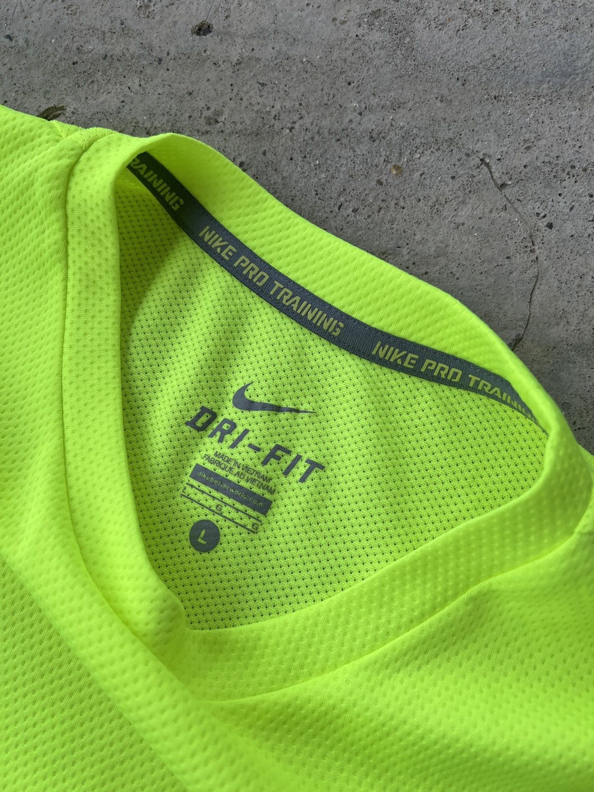 Nike Nike Pro Running Tee Size US L / EU 52-54 / 3 - 2 Thumbnail