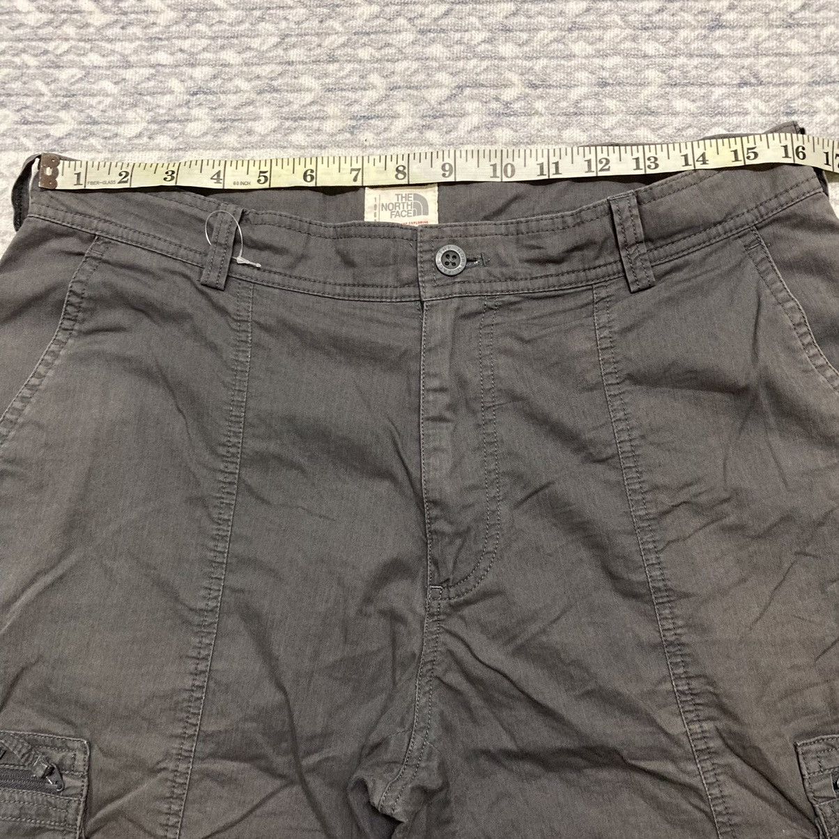 The North Face Faded & Distressed The North Face Tactical Cargo Shorts Size US 32 / EU 48 - 15 Thumbnail