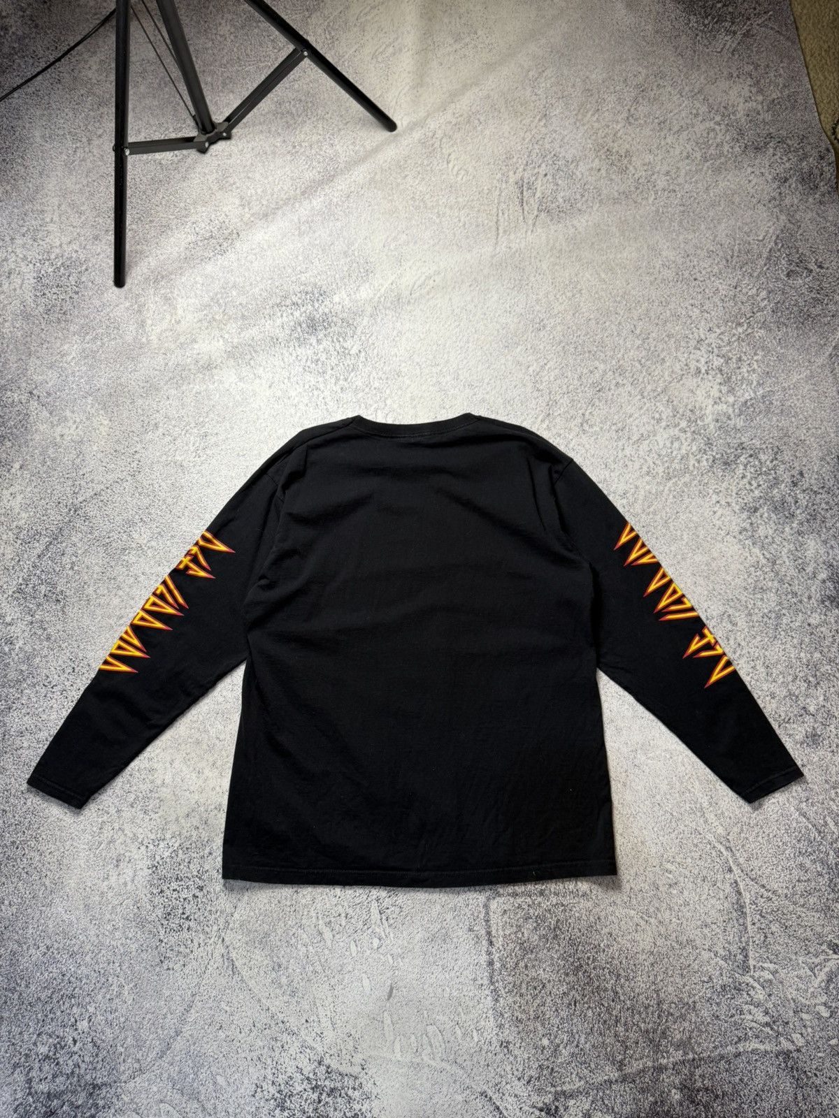 Vintage Vintage Def Leppard Long Sleeve Shirt Size US L / EU 52-54 / 3 - 11 Thumbnail
