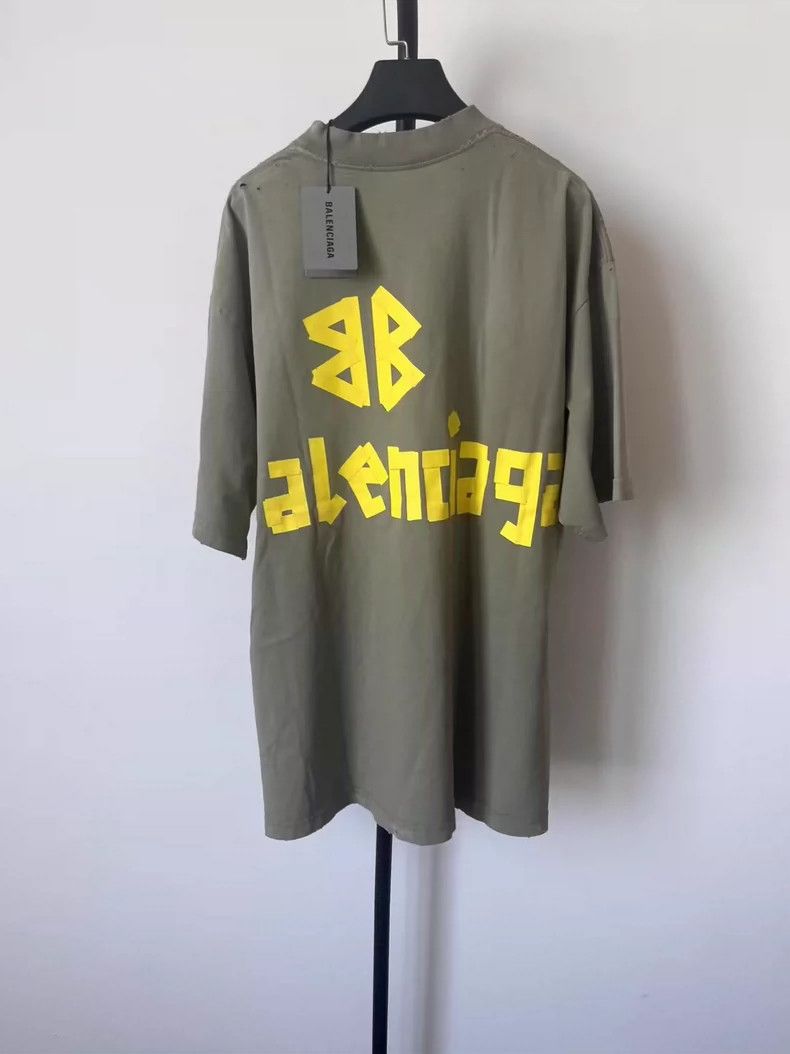 Balenciaga Balenciaga Monogrammed Logo printed semi-high neck short s Size US M / EU 48-50 / 2 - 2 Thumbnail