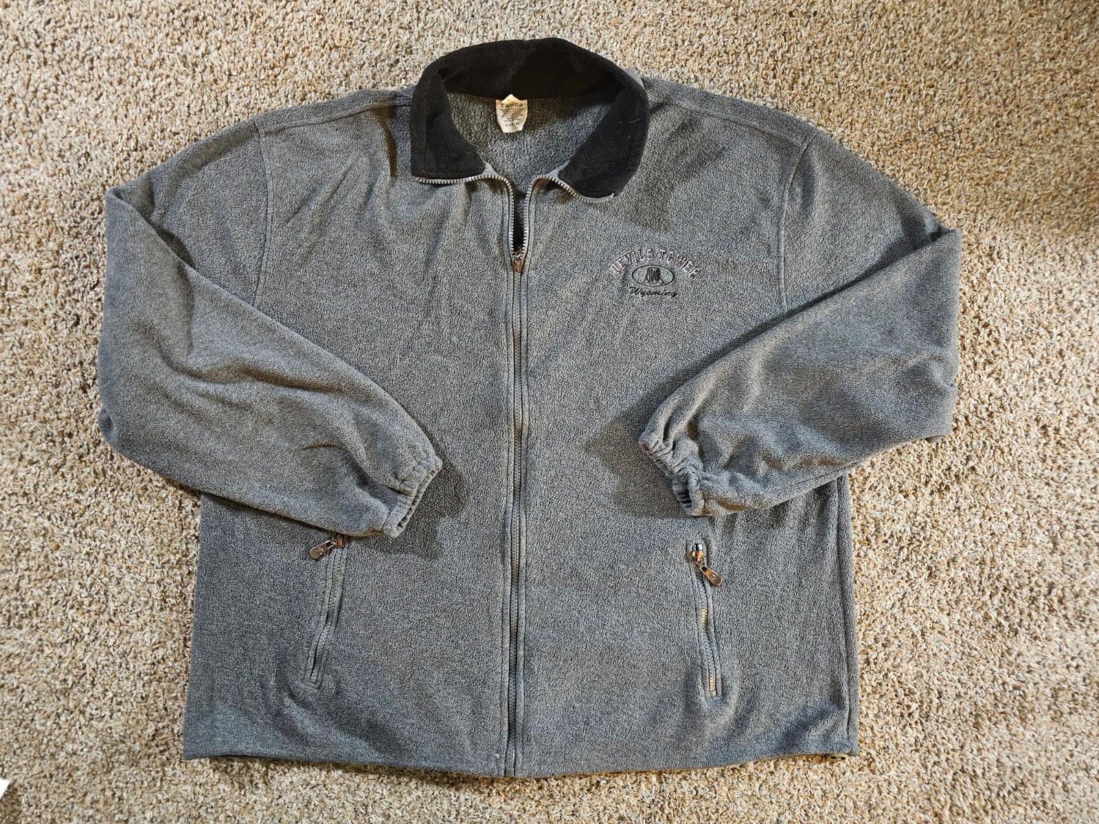 Designer Dimco Apparel Devils Tower Wyoming XL Fullzip Fleece Sweater Size US XL / EU 56 / 4 - 1 Thumbnail