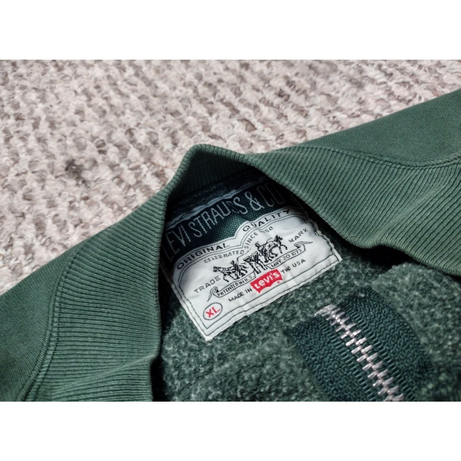 Levi's LEVI'S Vintage 90s Sweatshirt 2XL Green Pullover Sweater Jeans? Size US XXL / EU 58 / 5 - 4 Thumbnail