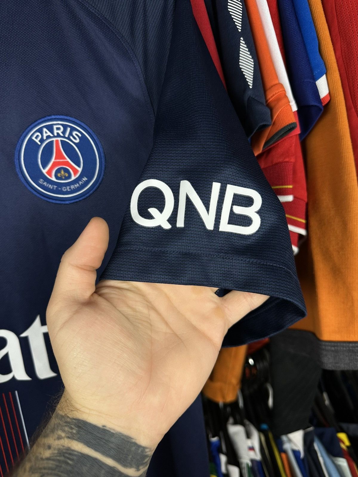 Nike PARIS SAINT GERMAIN 2016 FOOTBALL SHIRT SOCCER JERSEY NIKE Size US M / EU 48-50 / 2 - 6 Thumbnail
