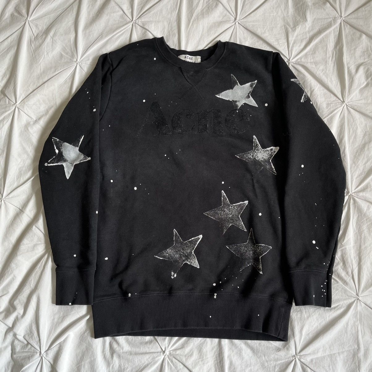 Acne Studios Acne Studios Bliss Merci Paw13 Star Paint Splattered Sweater Size US L / EU 52-54 / 3 - 2 Thumbnail