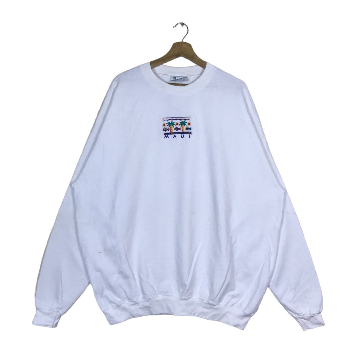 image of Vintage Sgt. Leisure Maui Hawaii Pullover Jumper Sweatshirt in White, Men's (Size XL)