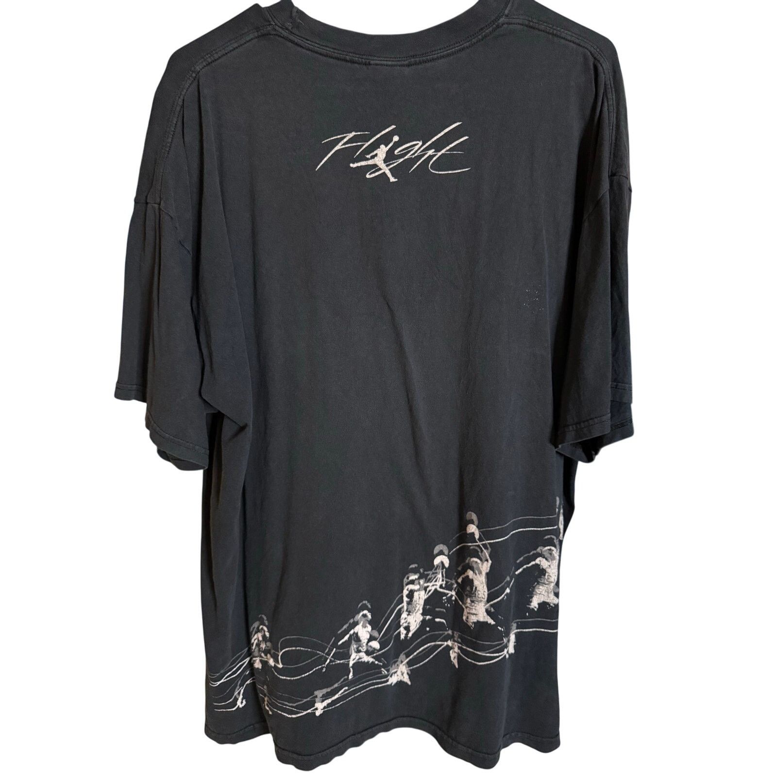 Other Vintage Michael Jordan Flight Tee Size US XL / EU 56 / 4 - 2 Thumbnail