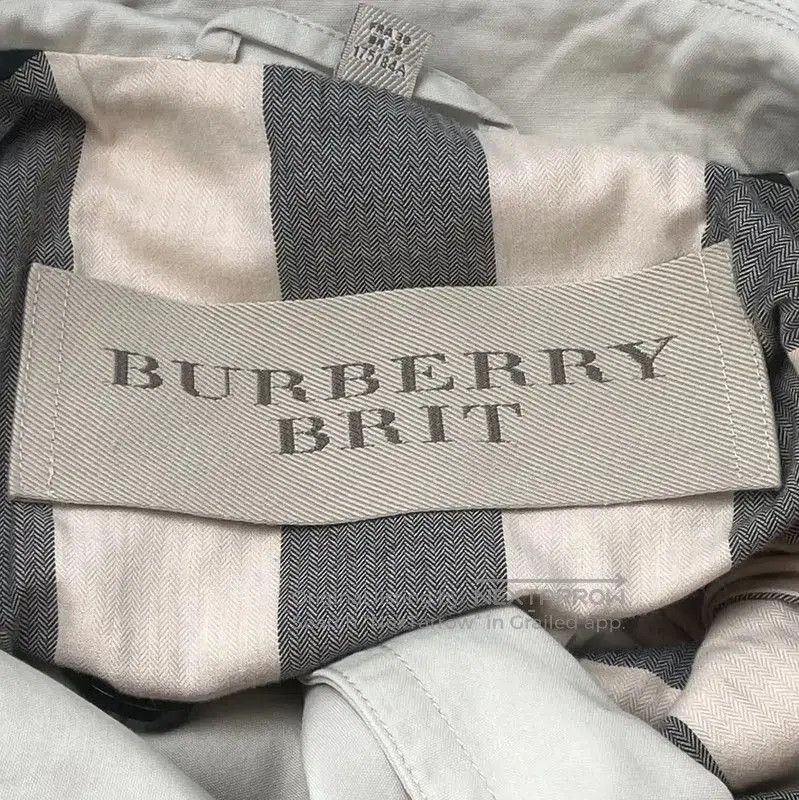 Burberry Burberry Spring Autumn Light Brown Women's Trench Coat. Size M / US 6-8 / IT 42-44 - 7 Thumbnail
