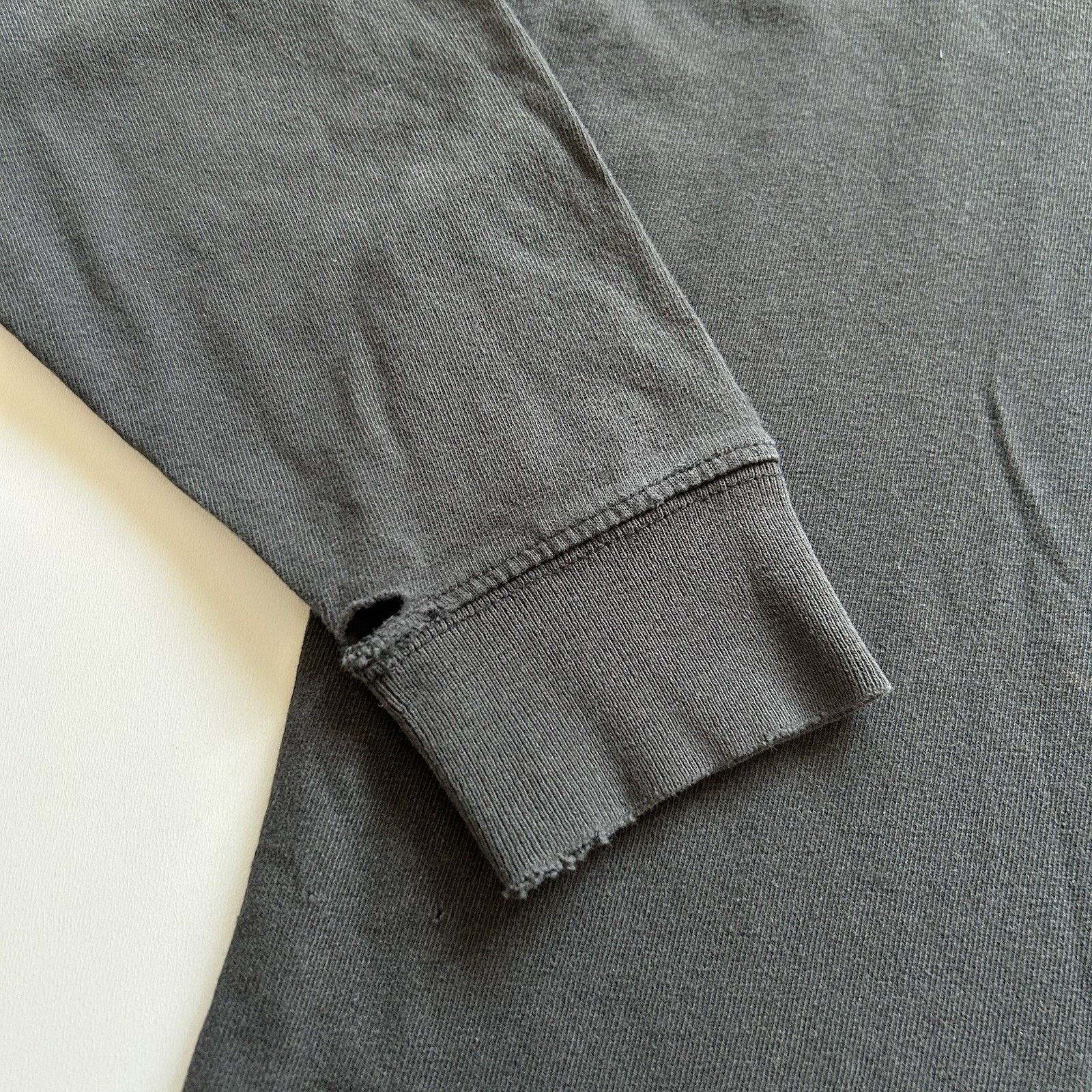 Carhartt Carhartt Long Sleeve Pocket T Shirt Small Faded Black Rare Size US S / EU 44-46 / 1 - 4 Thumbnail