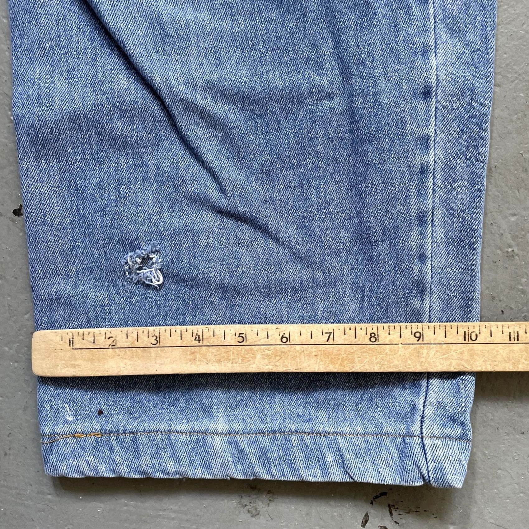 Vintage VINTAGE Solo Semore Denim Cargo Jeans Work Pants Distressed 1990s Y2K Baggy 32 Blue Jeans Mens Girls Boys Unisex Adults 32x32 Size US 32 / EU 48 - 2 Thumbnail