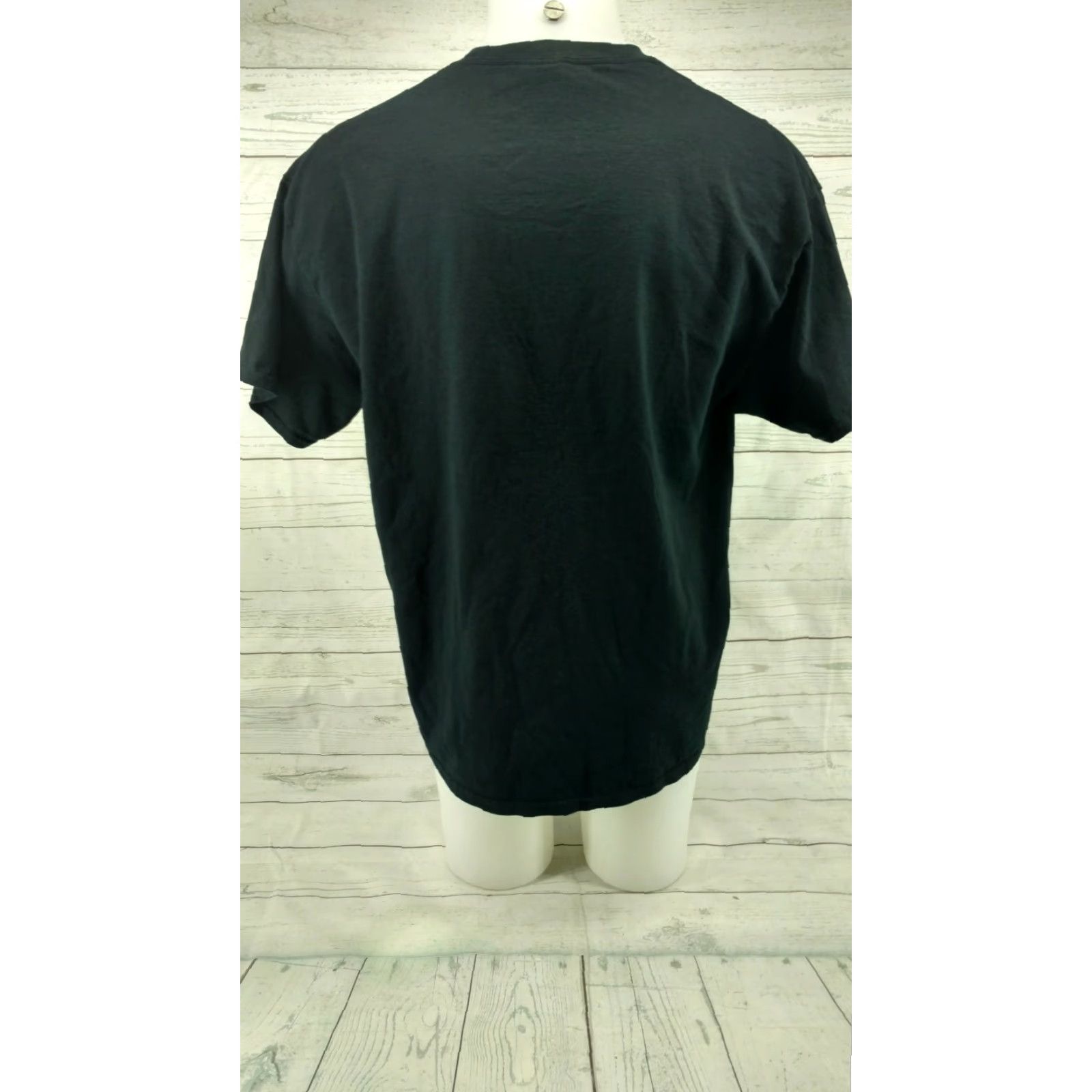 Gildan Gildan Shirt Men T-Shirt Rock Black XL WQXR 105.5 Afternoon Riot Theme Rock Band Event Modern Casual Everyday Short Sleeve Round Neck Car Size US XL / EU 56 / 4 - 6 Thumbnail