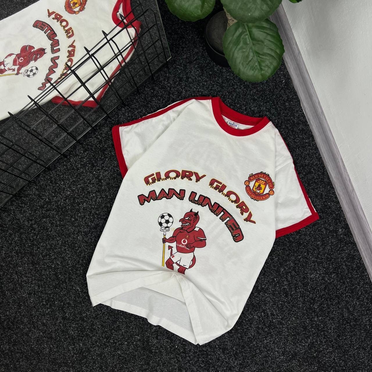 Vintage Glory Devils Manchester United Jersey Crazzy Tee Blokecore Size US S / EU 44-46 / 1 - 1 Thumbnail