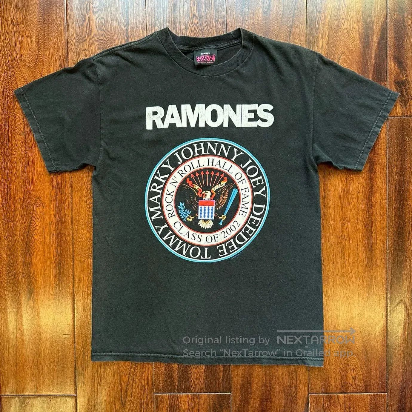 Vintage Ramones 2002 Vintage Graphic Tee. Size US M / EU 48-50 / 2 - 1 Thumbnail