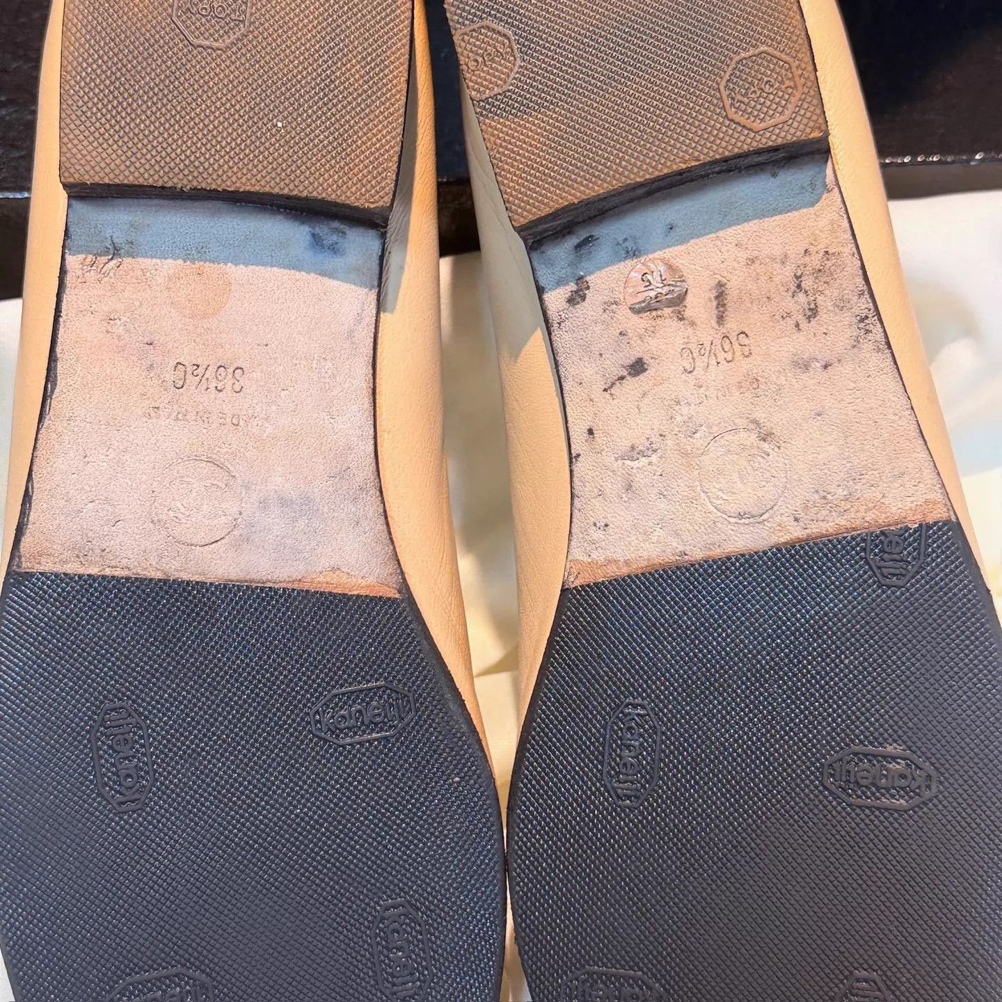 Chanel CHANEL Milk Tea Two-Tone Bow CC Ballet Flats 36.5 95 New Size US 6 / IT 36 - 7 Thumbnail