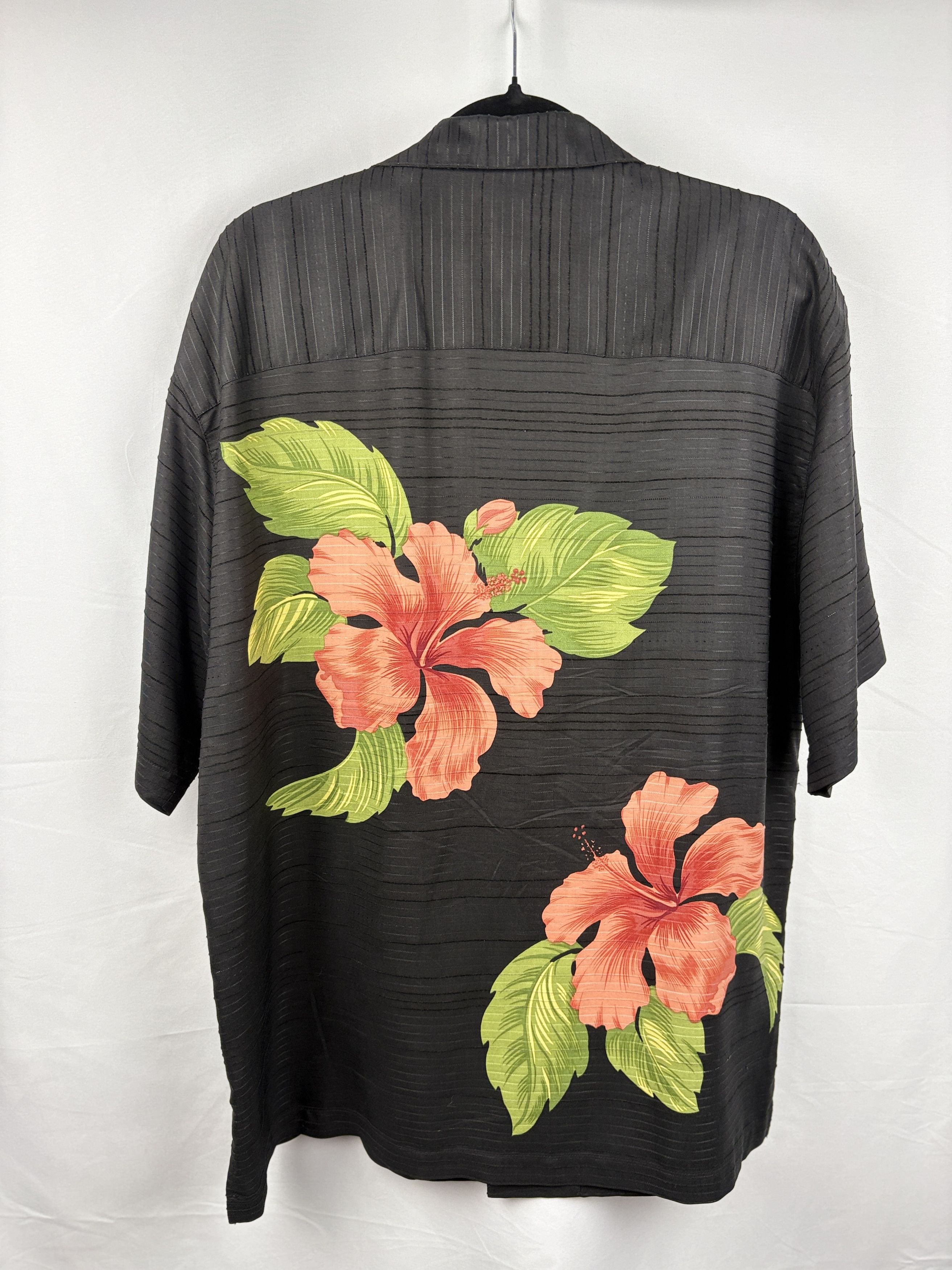 Tommy Bahama Tommy Bahama Silk Shirt Medium Black Hawaiian Floral Camp Size US M / EU 48-50 / 2 - 2 Thumbnail