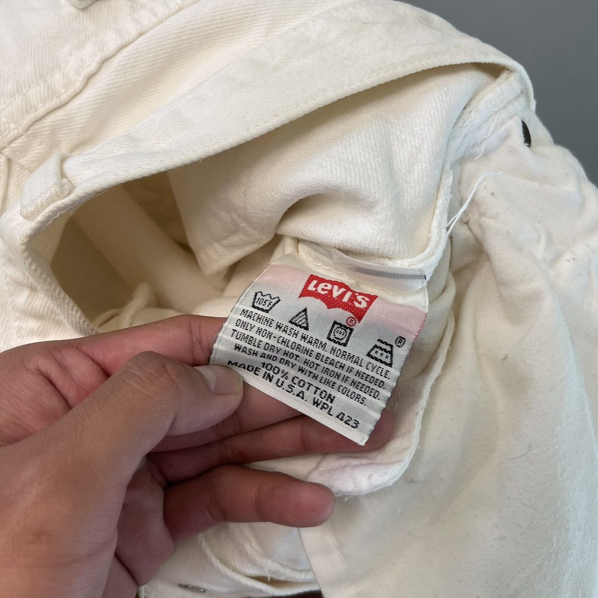 Levi's × Vintage Crazy vintage 90’s Levi’s 501 white essential jeans skater Size US 32 / EU 48 - 4 Thumbnail