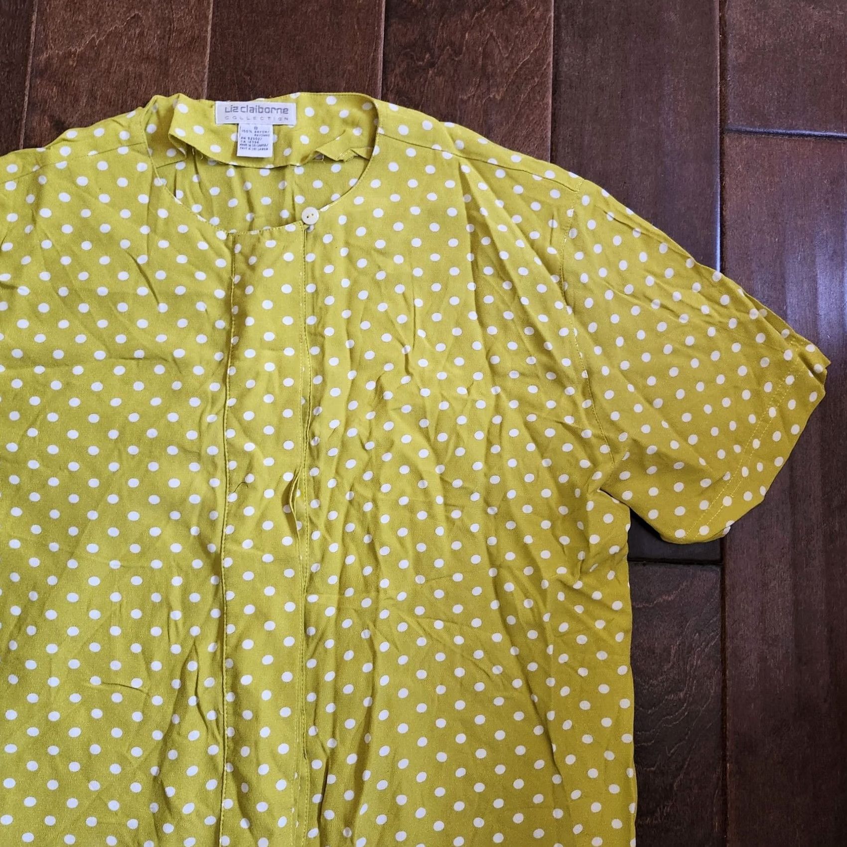 Liz Claiborne Liz Claiborne Collection Blouse Women's Short Sleeve Yellow Polka Dot Pullover Size 8 Quiet Colorful Casual Travel Spring Summer Fall Regular Womens Size M / US 6-8 / IT 42-44 - 5 Thumbnail