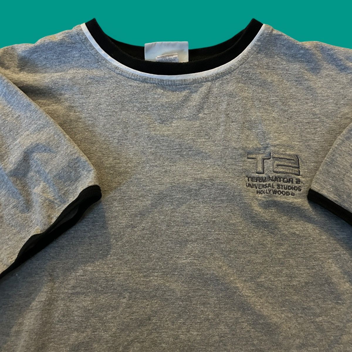 Vintage Vintage Terminator 2 Universal Studios Movie T Shirt Size US M / EU 48-50 / 2 - 3 Thumbnail