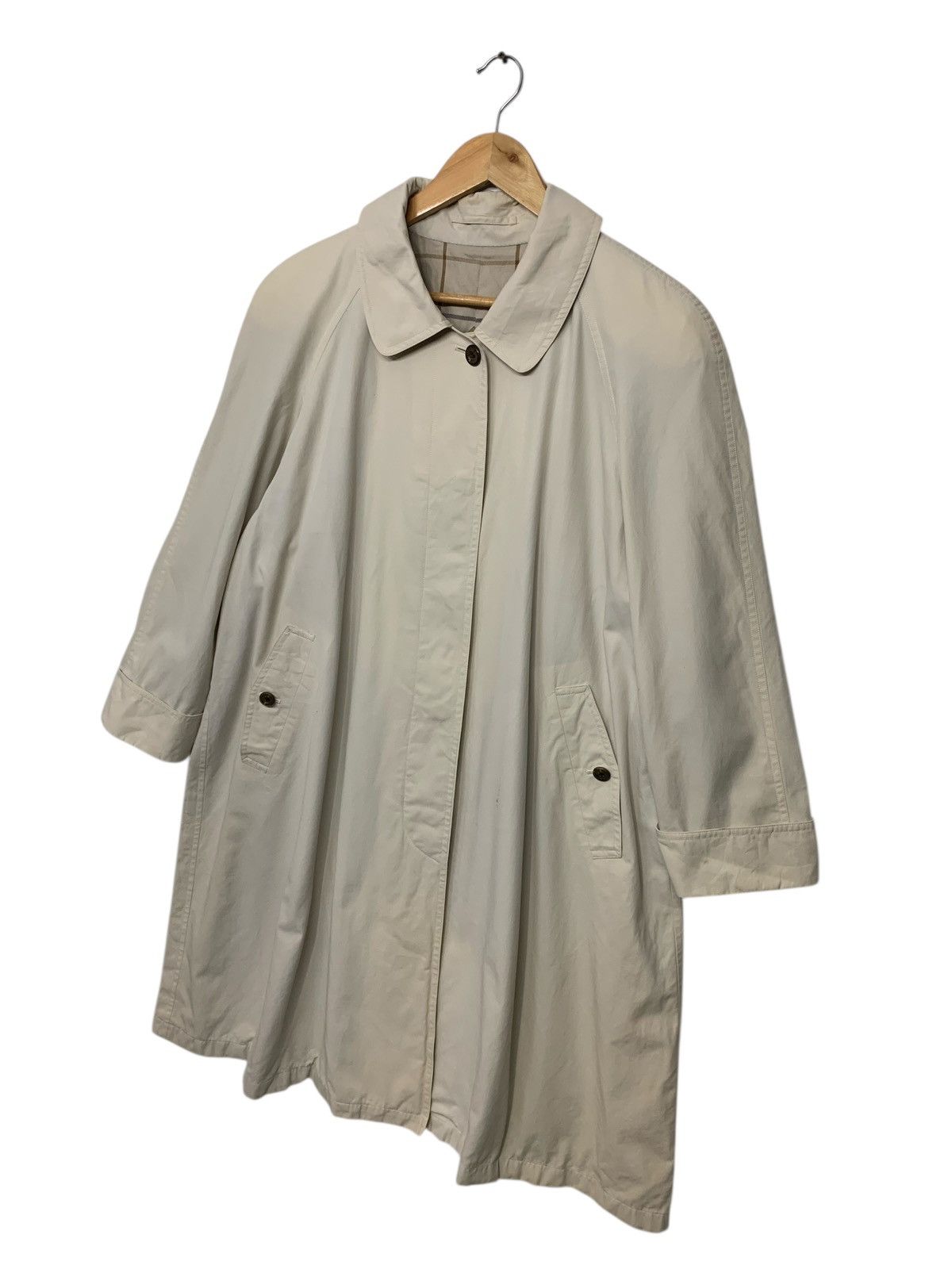 Burberry Rare Vintage 90's Burberry's Button Ups Long Jacket Size US L / EU 52-54 / 3 - 3 Thumbnail