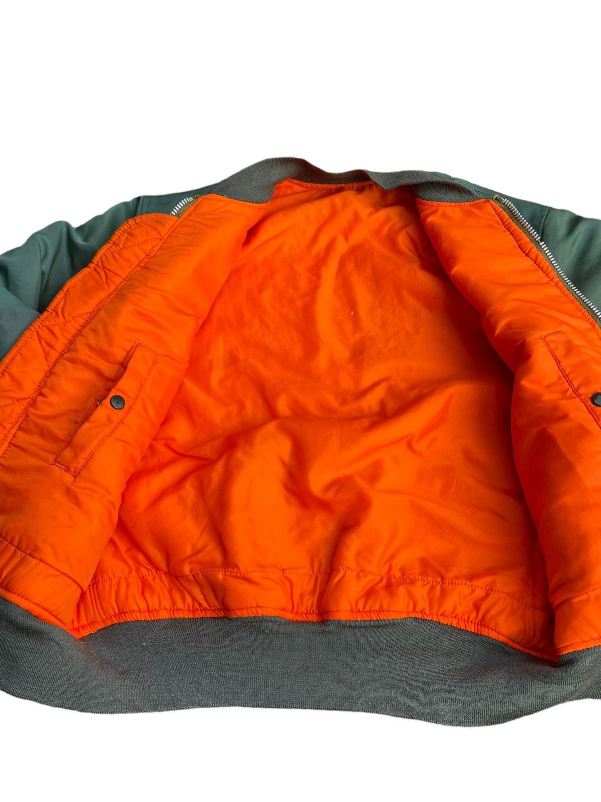 Alpha Industries Vintage 1975 Alpha MA-10 USAF Bomber Jacket Size US L / EU 52-54 / 3 - 9 Thumbnail