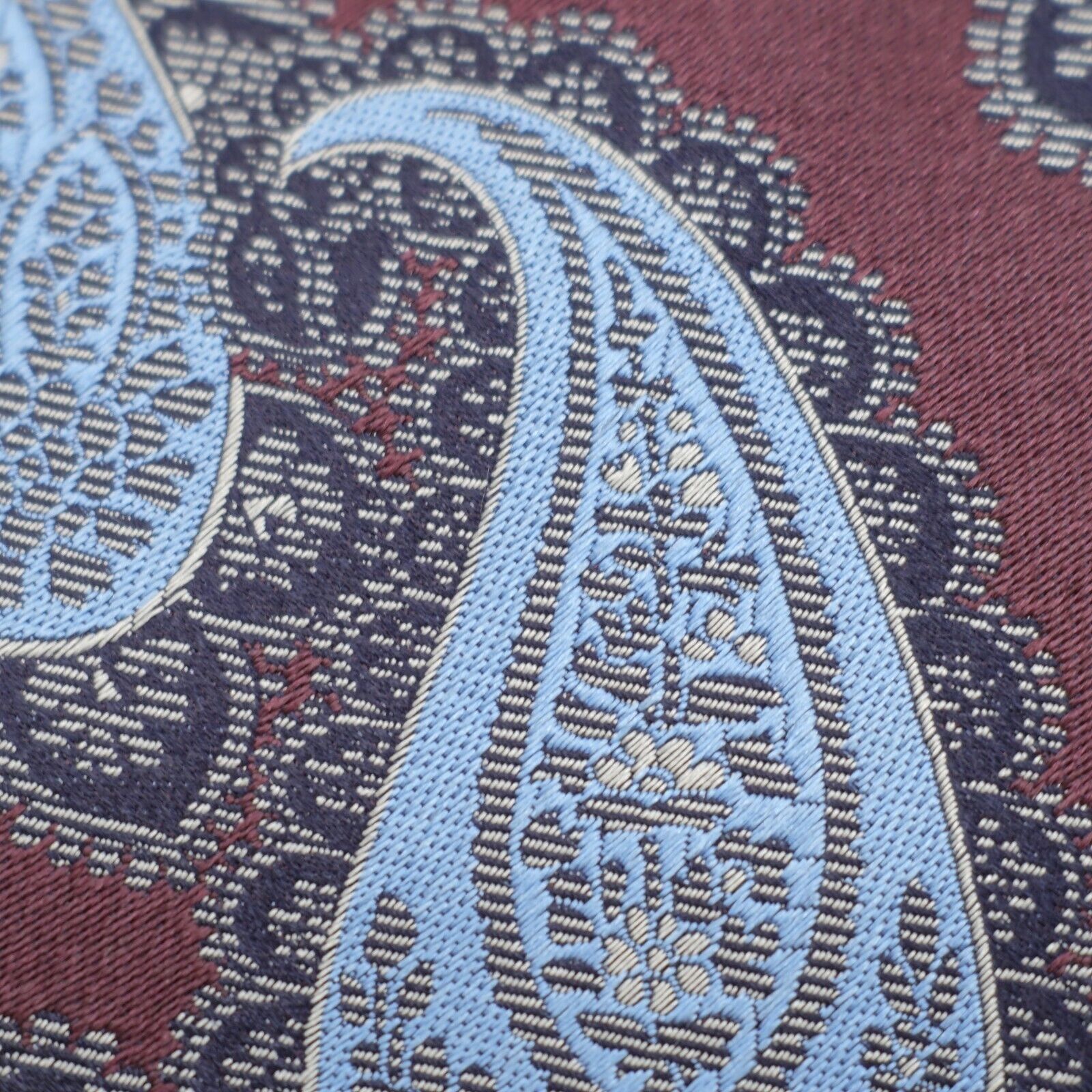 Ermenegildo Zegna Ermenegildo Zegna Maroon Red Light Blue Woven Paisley Silk T Size ONE SIZE - 2 Thumbnail