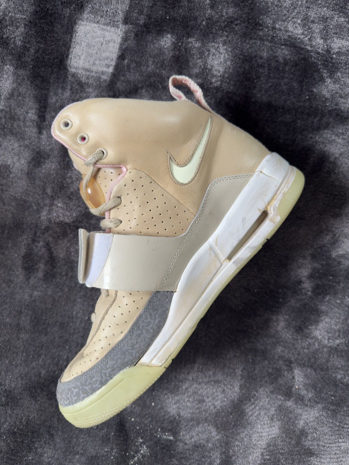 Kanye West × Nike Nike Air Yeezy 1 "Net Tan" Size US 10.5 / EU 43-44 - 5 Thumbnail