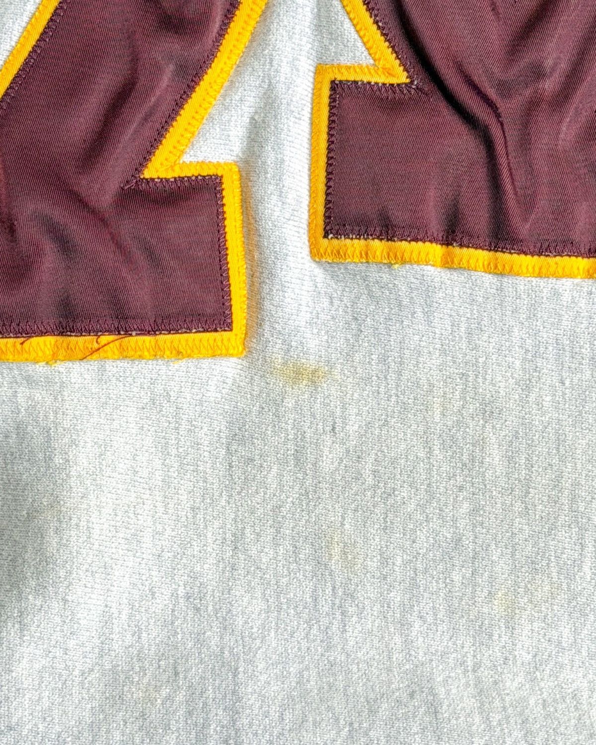 Champion 1990s CHAMPION REVERSE WEAVE UNIVERSITY of MINNESOTA Size US XL / EU 56 / 4 - 8 Thumbnail