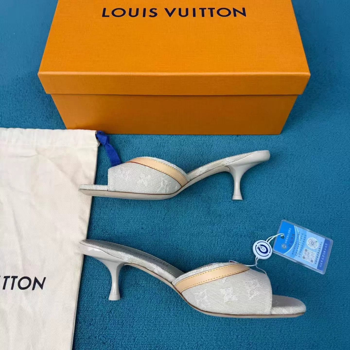 Louis Vuitton LV 6AM Leather Open Toe High Heel Slide Gray EU37 Size US 6.5 / IT 36.5 - 3 Thumbnail