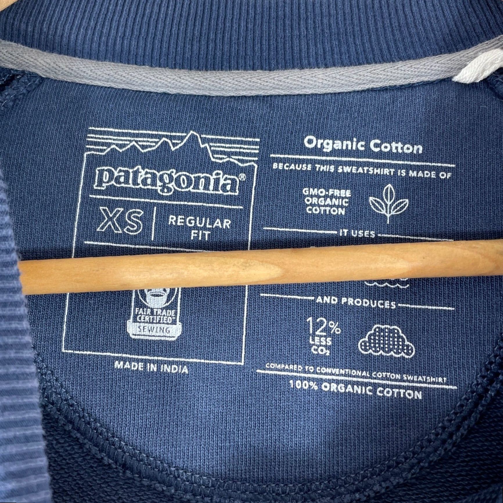 Patagonia Patagonia Sweatshirt Mens XS Navy Blue P-6 Logo Graphic Pullover Organic Cotton Size US XS / EU 42 / 0 - 3 Thumbnail