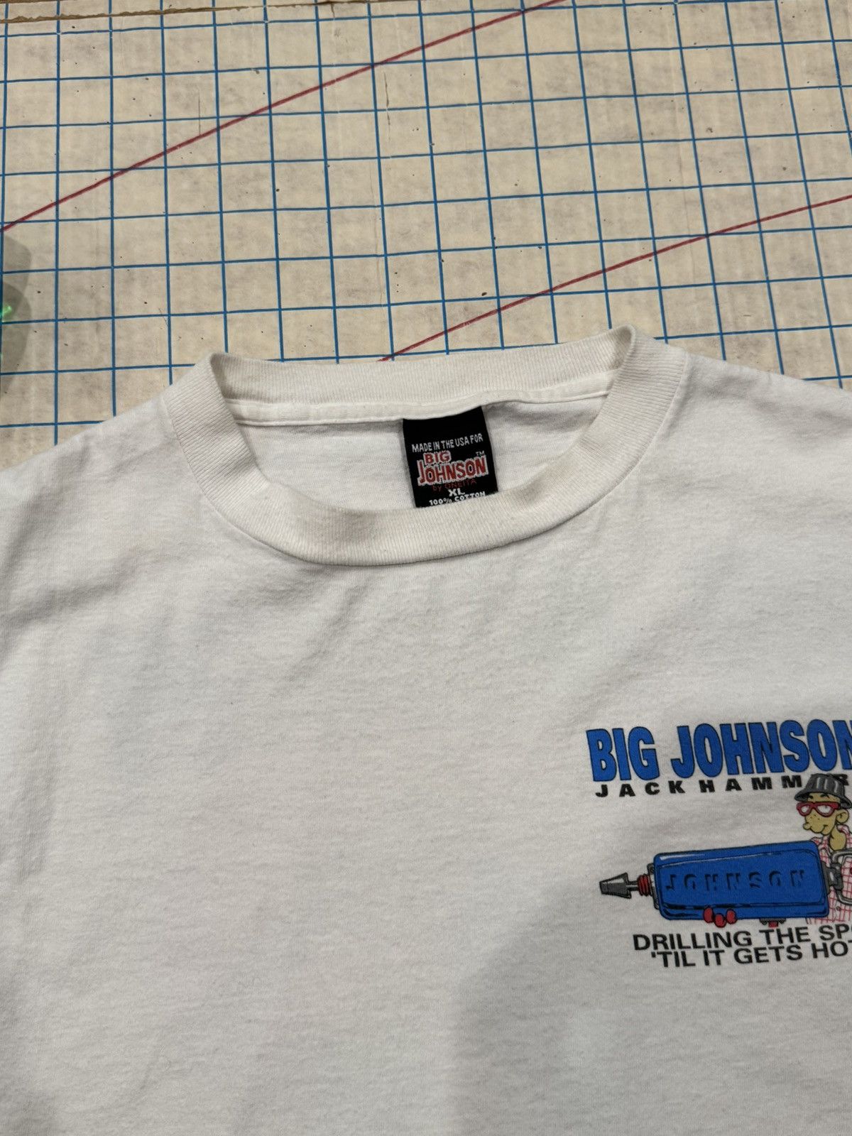 Vintage Vintage Big Johnson Jackhammers Humor Graphic Tee Used XL Size US XL / EU 56 / 4 - 12 Thumbnail