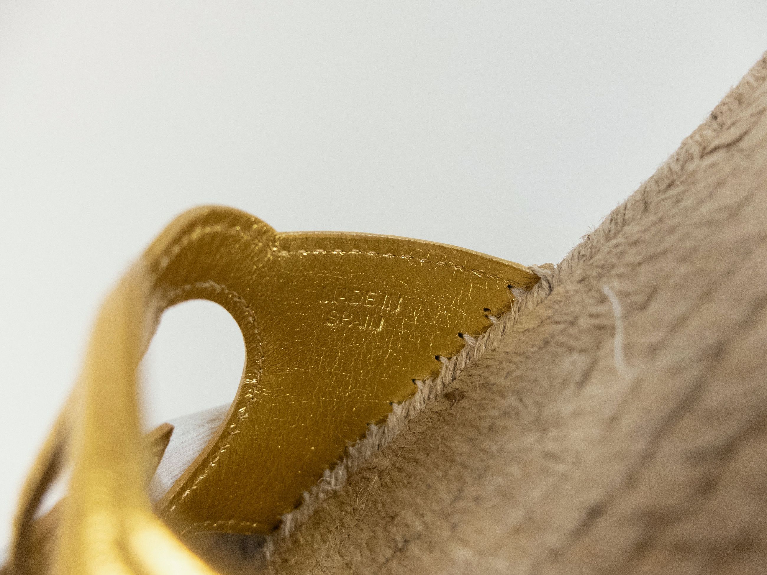 Gucci GUCCI interlocking G gold leather espadrille slide sandals Size US 7 / IT 37 - 5 Thumbnail