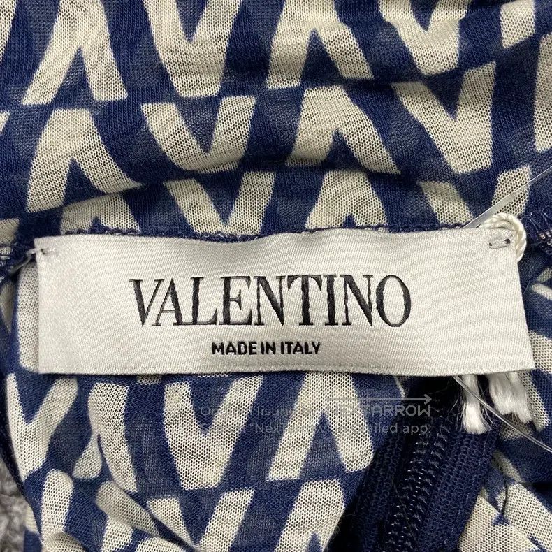 Valentino Valentino The letters are printed with long sleeves Size US M / EU 48-50 / 2 - 7 Thumbnail