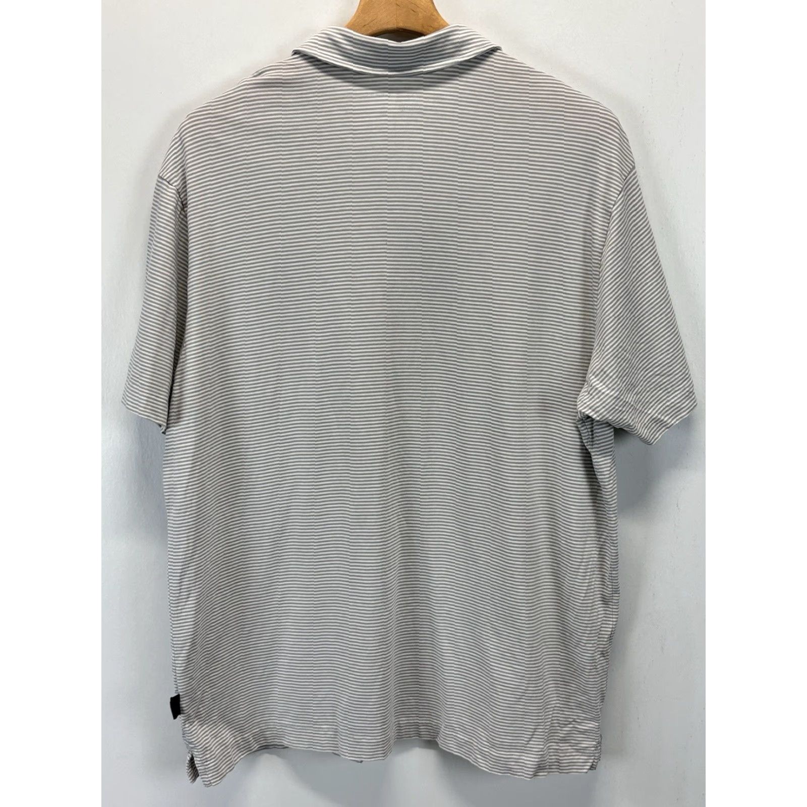 Patagonia Patagonia Cotton In Conversion Polo Shirt Sz X-Large Mens Gray White Stripe Size US XL / EU 56 / 4 - 3 Thumbnail