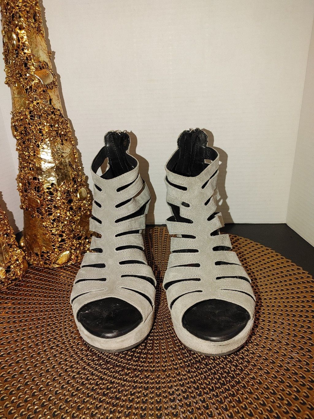 Other Cordani Electra Platform Suede Wedge heels size 38 Size US 7.5 / IT 37.5 - 2 Thumbnail